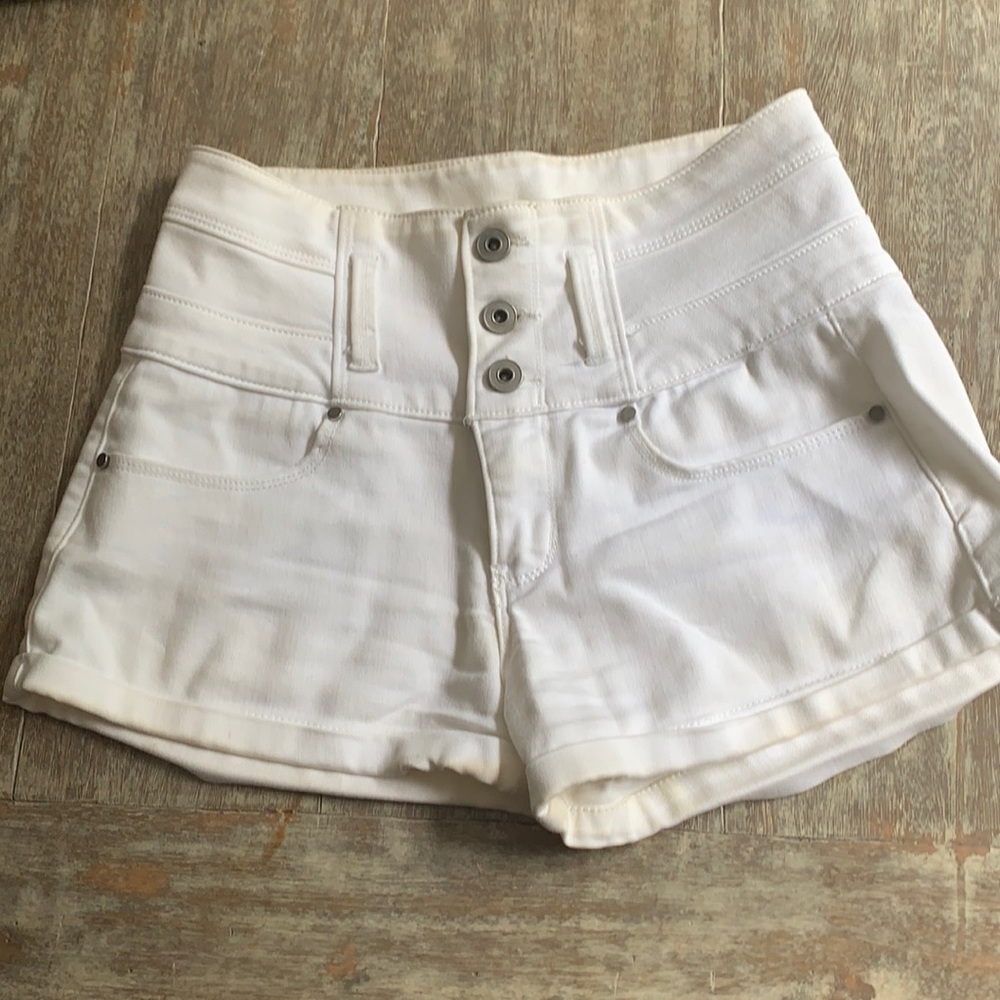 Love fire white jean shorts